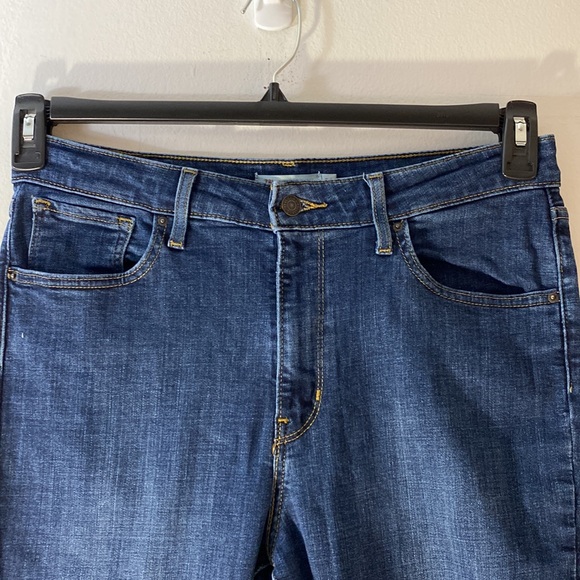 Levi Strauss & co | 721 High Rise Skinny Jean Size 31 - Picture 10 of 13